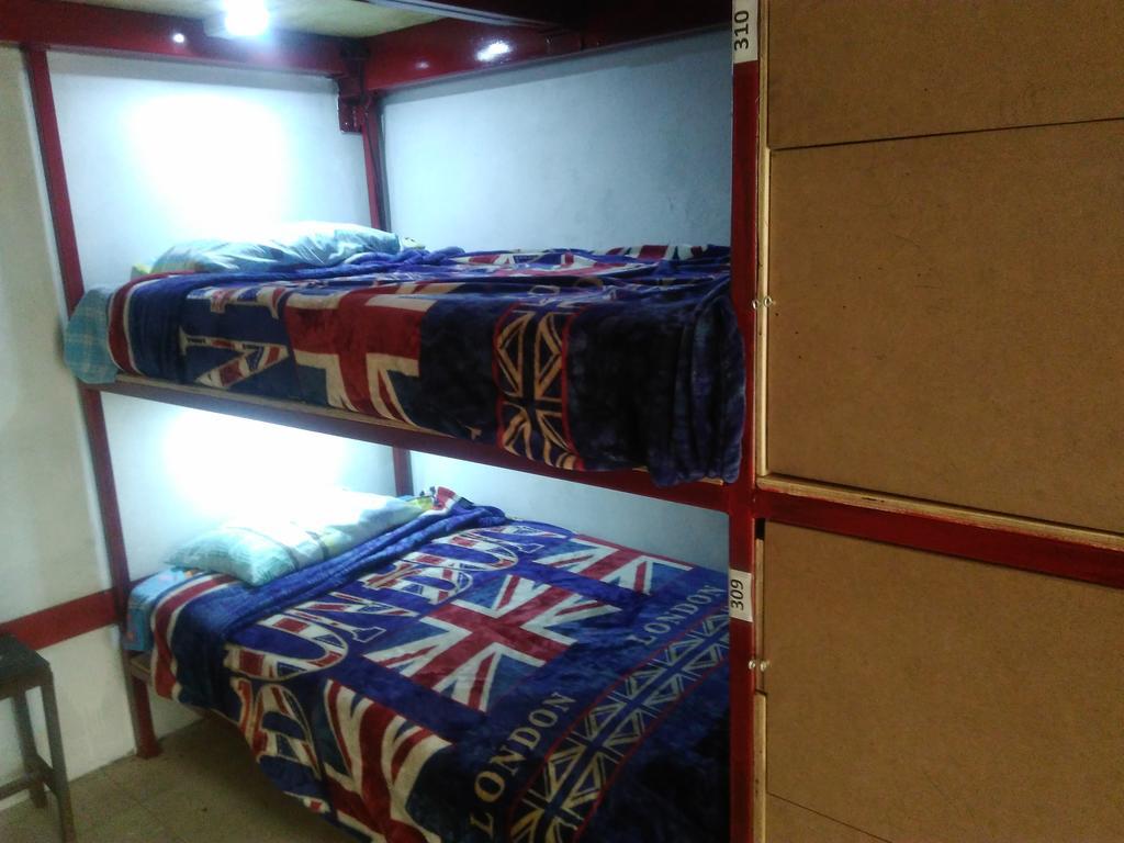 Hostal Avante 托卢卡 外观 照片